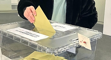 YURT DIŞINDA 1 MİLYON 615 BİN 962 SEÇMEN OY KULLANDI