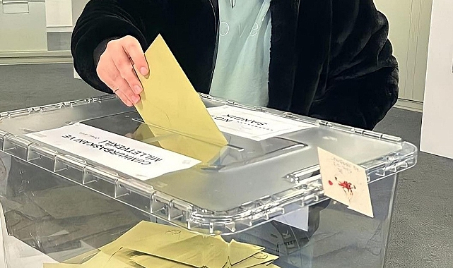 YURT DIŞINDA 1 MİLYON 615 BİN 962 SEÇMEN OY KULLANDI