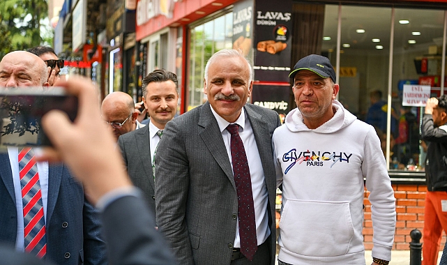 ZORLUOĞLU VATANDAŞLARLA BULUŞUYOR