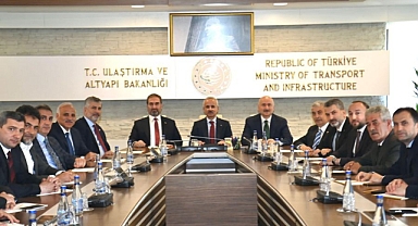 AK PARTİ HEYETİNDEN URALOĞLU'NA ZİYARET