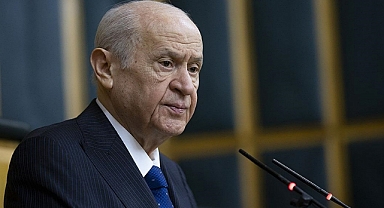 BAHÇELİ: TÜRKİYEMİZ AYAK BAĞLARINDAN TÜMÜYLE KURTULMUŞTUR