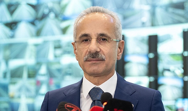 BAKAN URALOĞLU'NDAN TRABZONSPOR MÜJDE