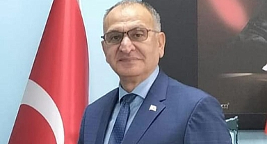 PALA: BAŞINIZ GÖĞE ERDİ FEDERASYONU KAPATTINIZ