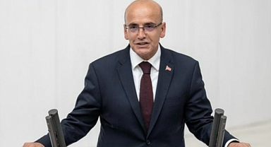 ŞİMŞEK'TEN FAİZ KARARI SONRASI İLK AÇIKLAMA