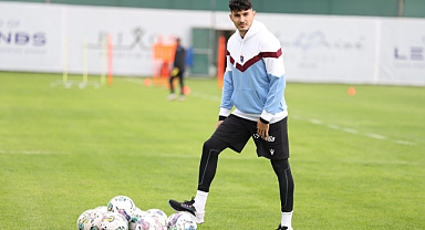 UĞURCAN’A SARI-KIRMIZI SALDIRI!