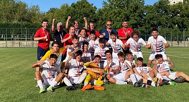 1461 TRABZON FK TÜRKİYE 3'ÜNCÜSÜ OLDU