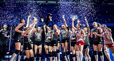  A MİLLİ KADIN VOLEYBOL TAKIMI, MİLLETLER LİGİ'NDE ŞAMPİYON