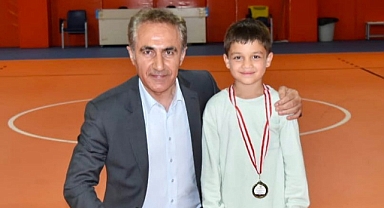 ARICIOĞLU: YETER Kİ SPOR YAPMAK İSTEYİN!