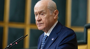 BAHÇELİ'DEN EMEKLİLERİ HEYECANLANDIRAN ÇIKIŞ