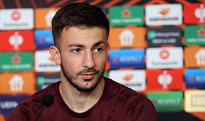 İKİ BÜYÜK TAKIMIN HALİL KAPIŞMASI!