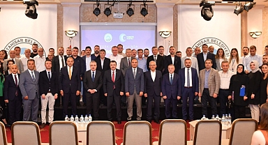 TRABZON'DA YEREL YÖNETİMLER ÇALIŞTAYI DÜZENLENDİ