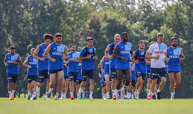 TRABZONSPOR GÜNÜN İLK ANTRENMANINI TAMAMLADI