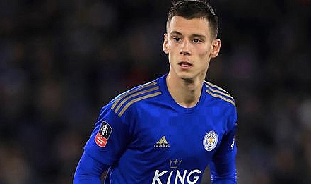 TRABZONSPOR'UN YENİ TRANSFERİ BENKOVİC  İSTANBUL'DA!.