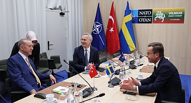 TÜRKİYE'DEN İSVEÇ'İN NATO ÜYELİĞİNE VİZE