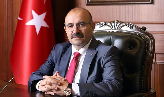 VALİ USTAOĞLU'NDAN GENÇLERE 'TERCİHİM TRABZON' ÇAĞRISI