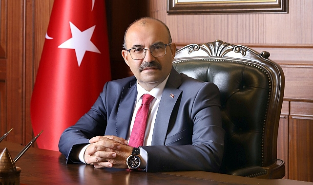 VALİ USTAOĞLU'NDAN KABOTAJ BAYRAMI MESAJI