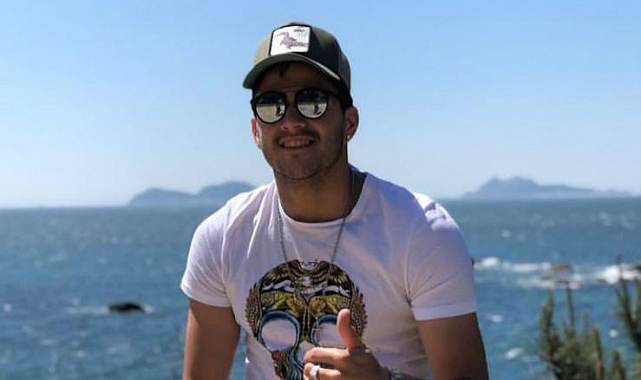 MAXİ GOMEZ İMZA İÇİN İSPANYA'YA GİTTİ