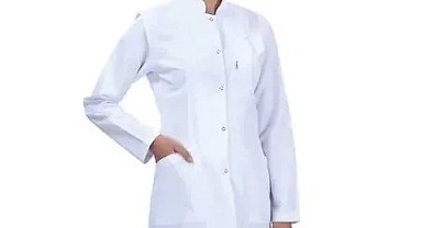 MİLLİ EĞİTİM BAKANI'NDAN TALİMAT: ÖĞRETMENLER BEYAZ ÖNLÜK GİYECEK