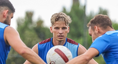 ÖN LİBERO LARSEN Mİ?