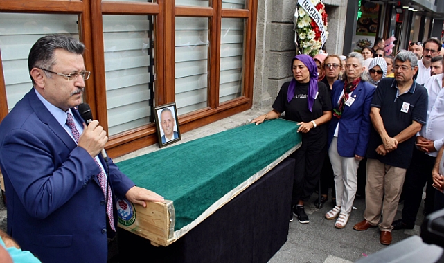 ORHAN ÇAVUŞOĞLU'NA VEDA