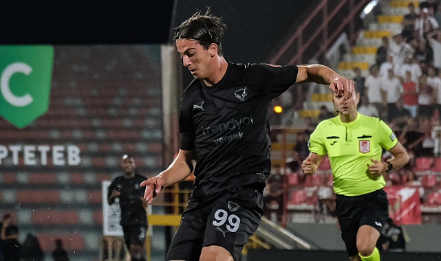 SÜPER LİG SÜRPRİZLERLE START ALDI