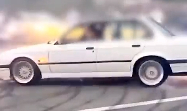 TRABZON'DA DRİFT ATAN SÜRÜCÜYE CEZA YAĞDI