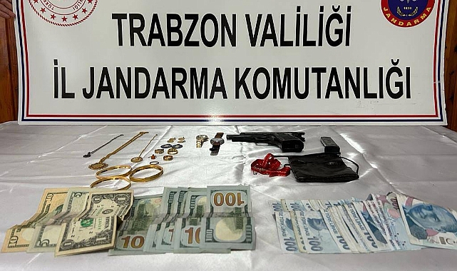 TRABZON'DA JANDARMA, HIRSIZ ÇETESİNİ ÇÖKERTTİ!