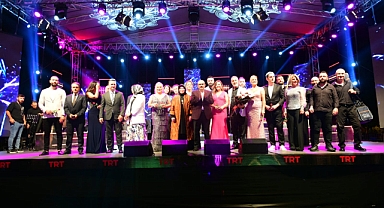 TRT SANATÇILARINDAN TRABZON’DA UNUTULMAZ MÜZİK ZİYAFETİ