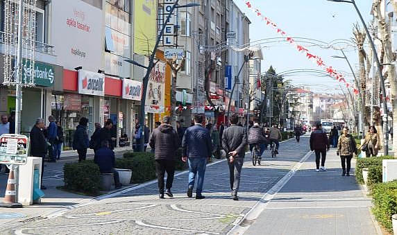 TÜİK AÇIKLADI: İŞSİZLİK YÜZDE 9,6'YA YÜKSELDİ