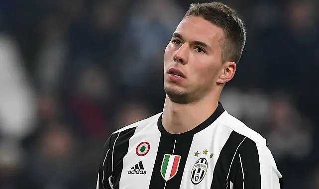 YENİ GÖZDE MARCO PAJACA MI?