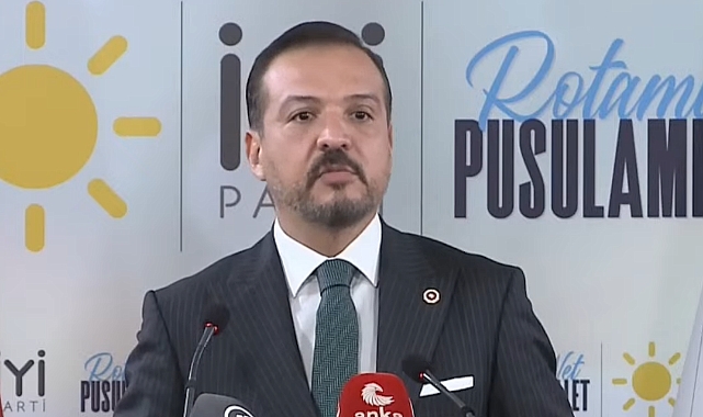 ZORLU: 26 AĞUSTOS'TA SİYASETTE ÖNEMLİ BİR BAŞLANGIÇ OLACAK