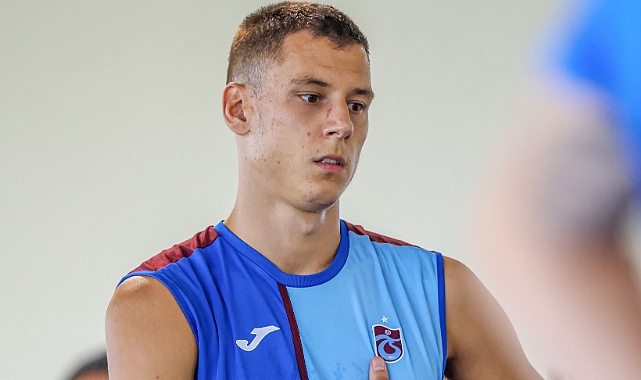 ADAM GEÇER TOP GEÇMEZ