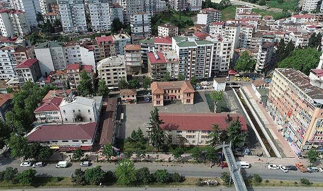 AKÇAABAT MERKEZ İLKOKULU İNŞAATI HIZLA YÜKSELİYOR