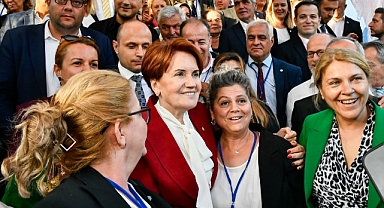 AKŞENER: İSTANBUL'U ALAN TÜRKİYE'Yİ ALAMIYORMUŞ