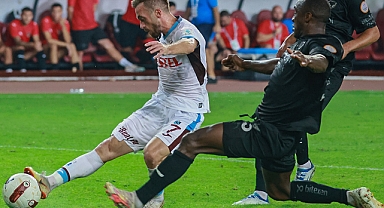 FIRTINA ZİRVE YARIŞI ŞANSINI TEPTİ