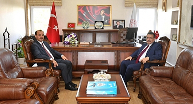 GENÇ: “EĞİTİM SÖZ KONUSU OLDUĞUNDA AKAN SULAR DURUR”