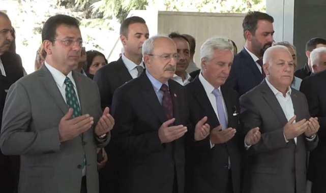 KILIÇDAROĞLU VE İMAMOĞLU MENDERES'İN MEZARINI ZİYARET ETTİ