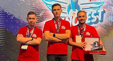 KTÜ'LÜ ÖĞRENCİLER 3'ÜNCÜ OLDU