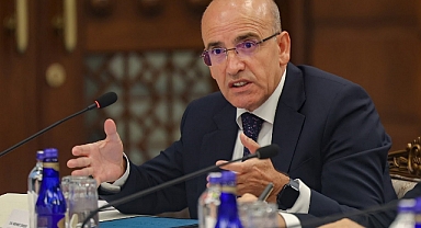 MEHMET ŞİMŞEK AÇIKLADI: MAAŞ ZAMLARINA ENFLASYON AYARI