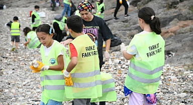 ORTAHİSAR SAHİLİ ÇÖPLERDEN TEMİZLENDİ