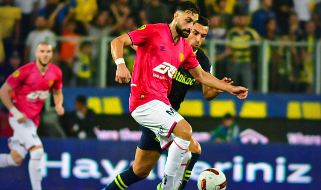 SÜPER LİGDE HEYECAN YÜKSELİYOR