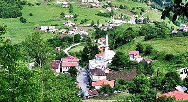 TRABZONLU KÖYLÜ PARA ÖDÜYOR, HİZMET ALAMIYOR