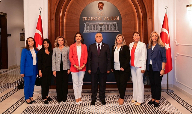 TRABZONSPOR KADIN KOMİSYONU'NUNDAN VALİ YILDIRIM'A ZİYARET