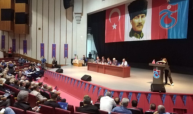 TRABZONSPOR OLAĞANÜSTÜ KONGRESİNİ GERÇEKLEŞTİRİYOR