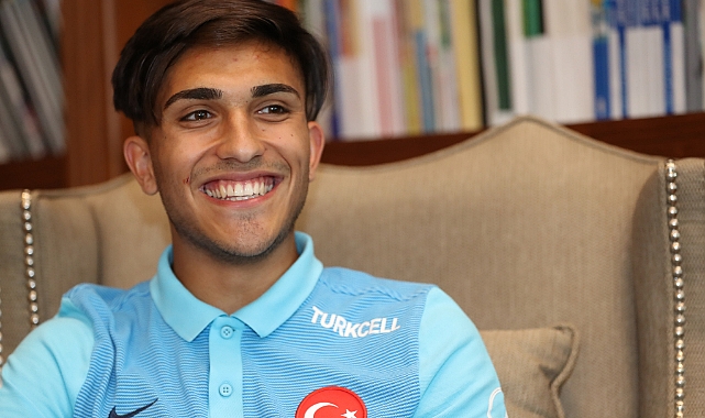 UMUT GÜNEŞ TELEFON ŞAKASI SANMIŞ!