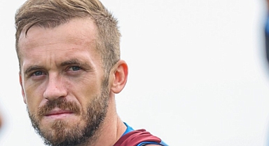 VİSCA GİTMEMEKTE DİRETİYOR