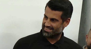 VOLKAN DEMİREL'İ YİNE GÜLDÜRDÜLER