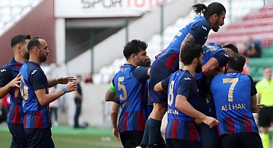 1461 TRABZON, DİYARBEKİRSPOR ENGELİNİ 3 PUANLA GEÇTİ