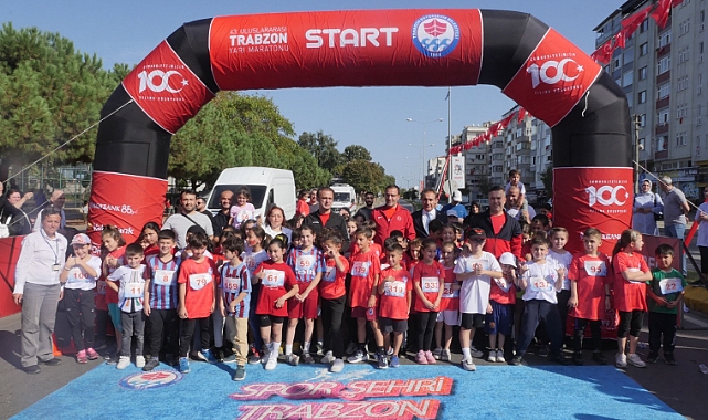 43. ULUSLARARASI TRABZON YARI MARATONU KOŞULDU