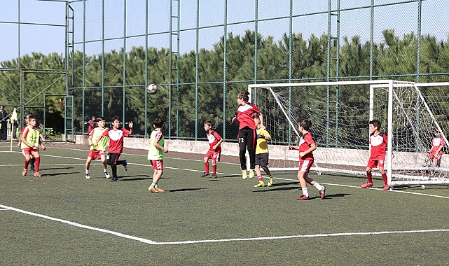 AKÇAABAT’TA FUTBOL ŞENLİĞİ DÜZENLENDİ